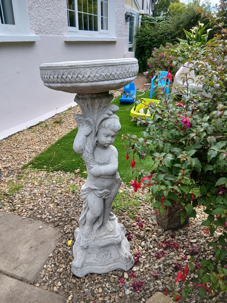 Angel Bird Bath - Brand New - Only 85 - Image 3