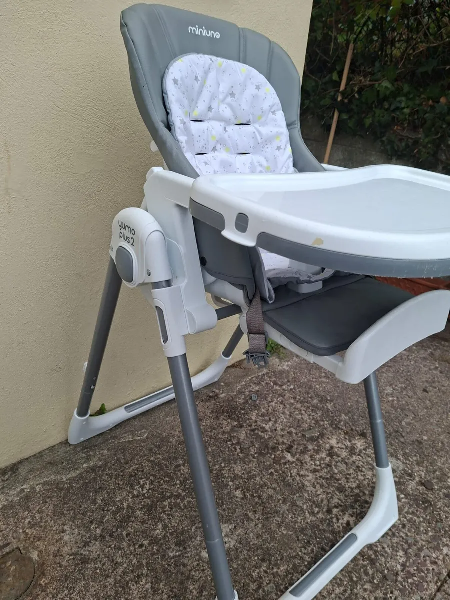 Miniuno Yumo Plus 2 High Chair - Image 4