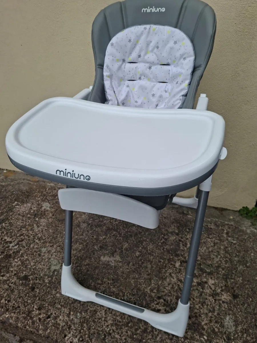 Miniuno Yumo Plus 2 High Chair - Image 1