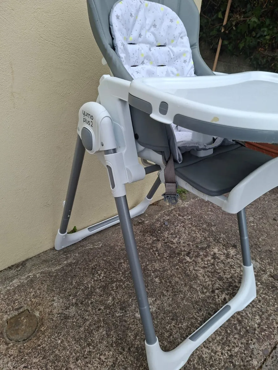Miniuno Yumo Plus 2 High Chair - Image 2