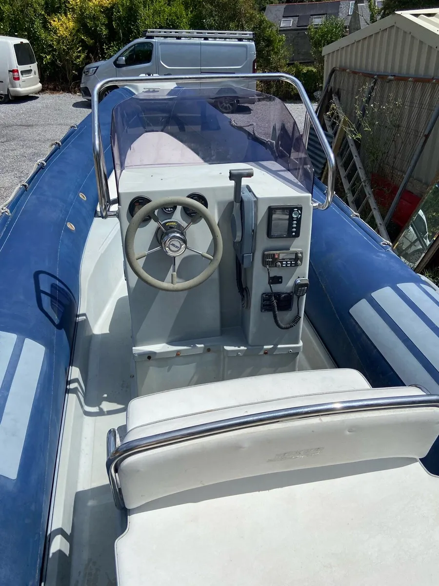 Boat - Image 4