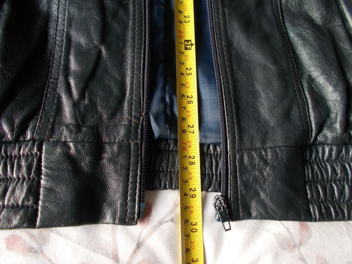 Gent's Black Leather Jacket - Image 3