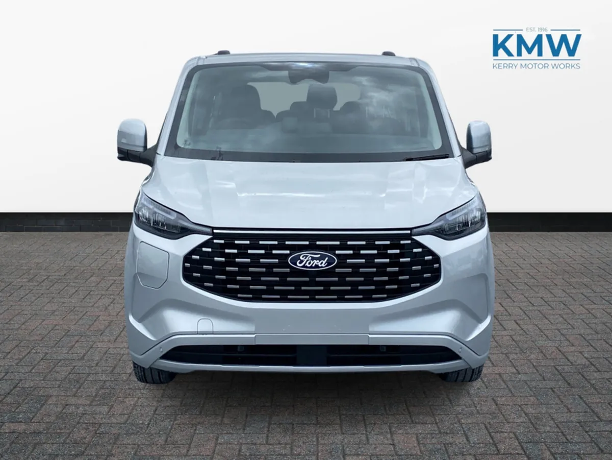 Ford Transit Custom 2.5 LWB Limited PHEV..9 Seater - Image 3