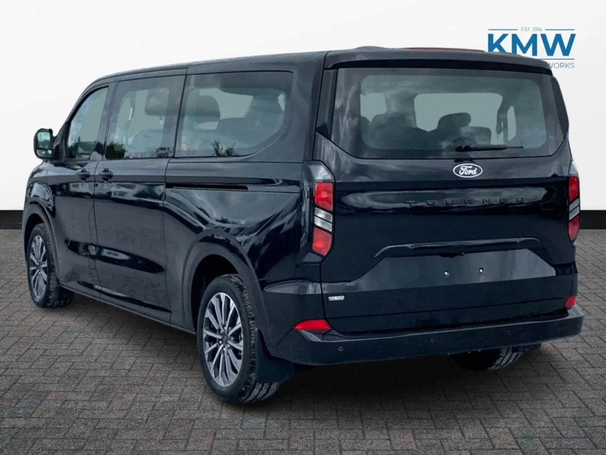 Ford Tourneo Custom 2.5 LWB Limited PHEV..9 Seater - Image 4