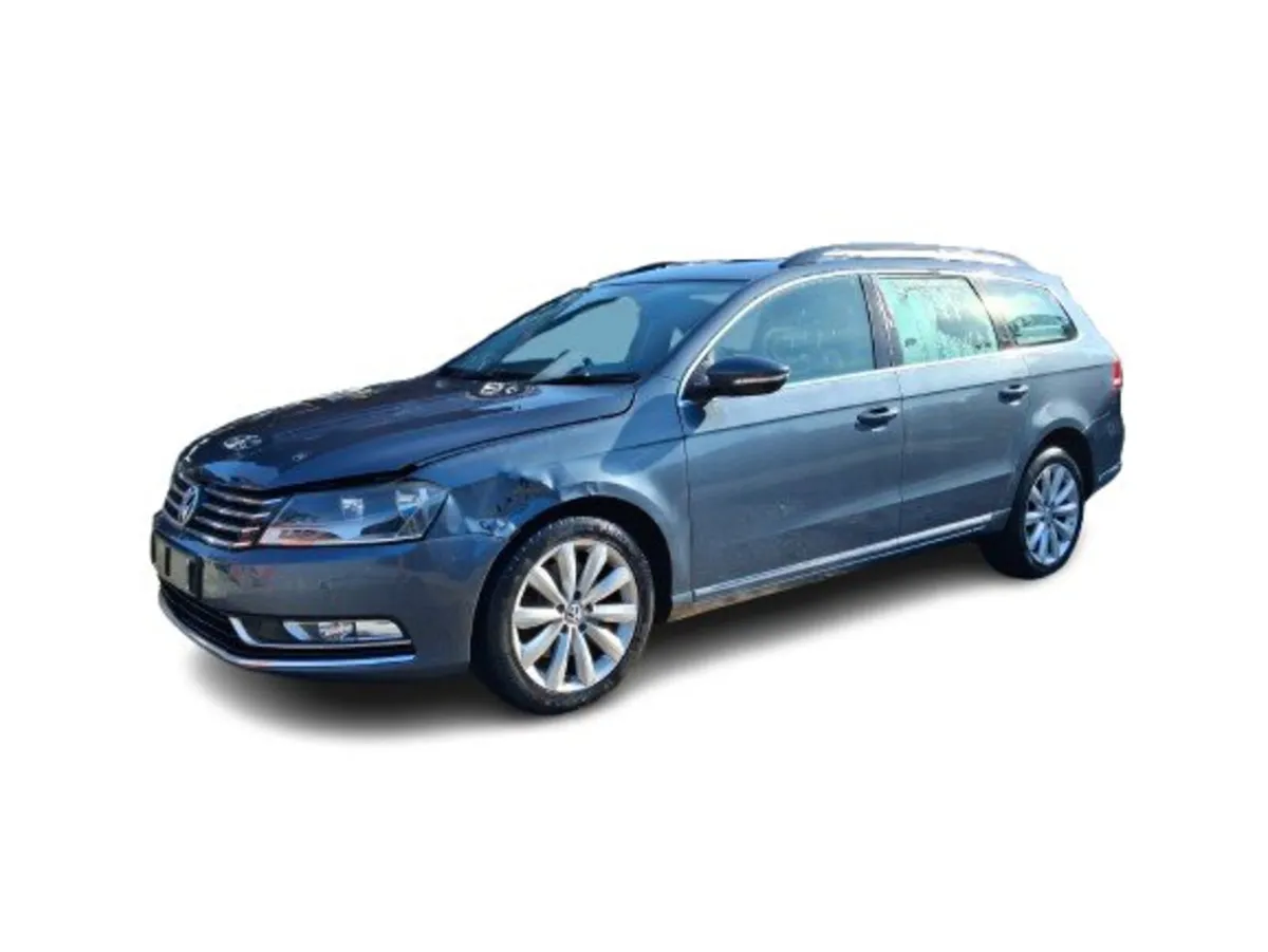 2010 VOLKSWAGEN PASSAT For Breaking/Dismantling - Image 3