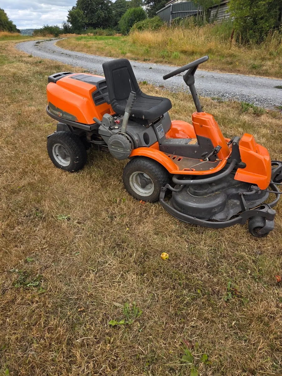 For sale huskqarna R15V2 front deck mower - Image 3