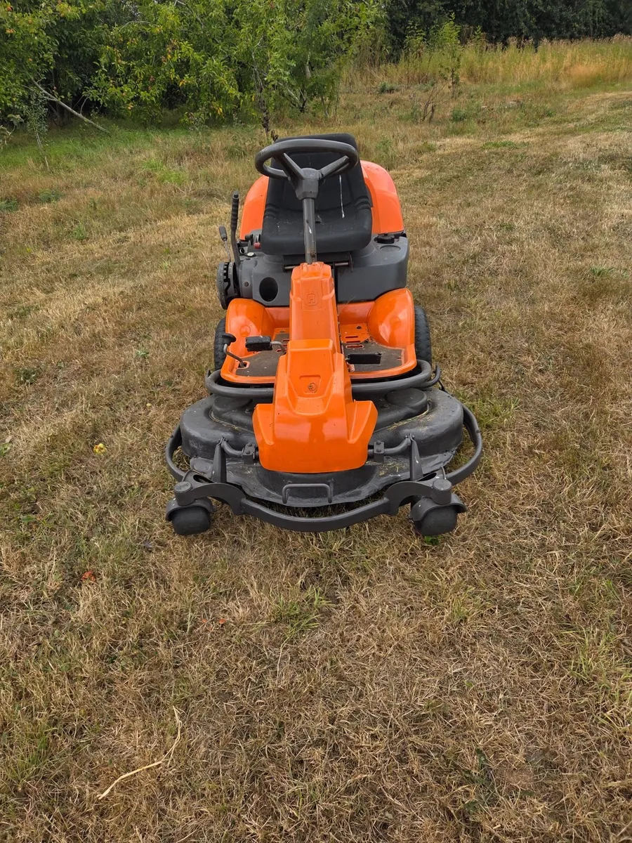 For sale huskqarna R15V2 front deck mower - Image 1