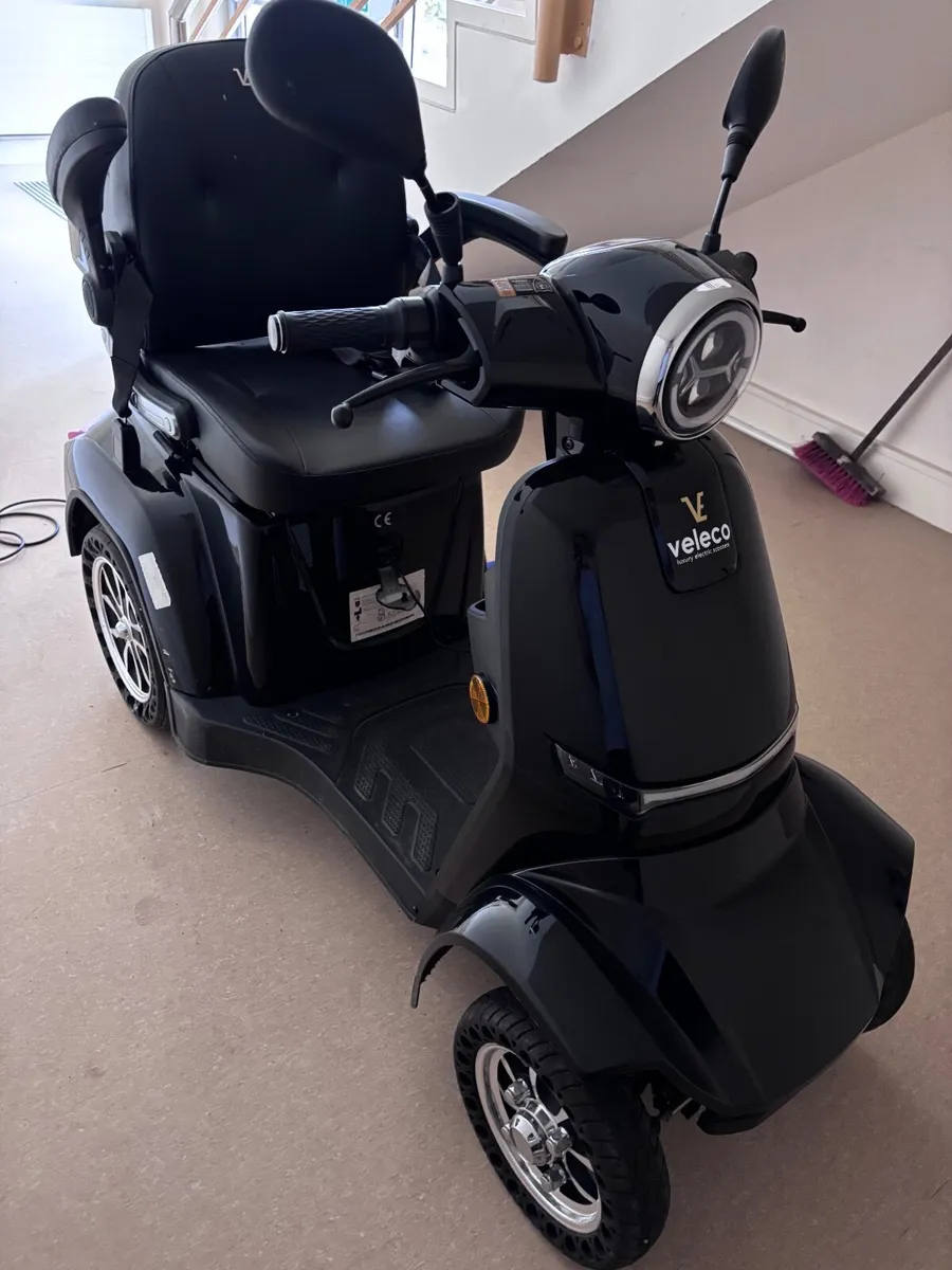 Luxury Mobility Scooter - Image 3