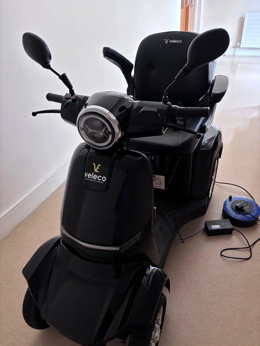 Luxury Mobility Scooter - Image 4