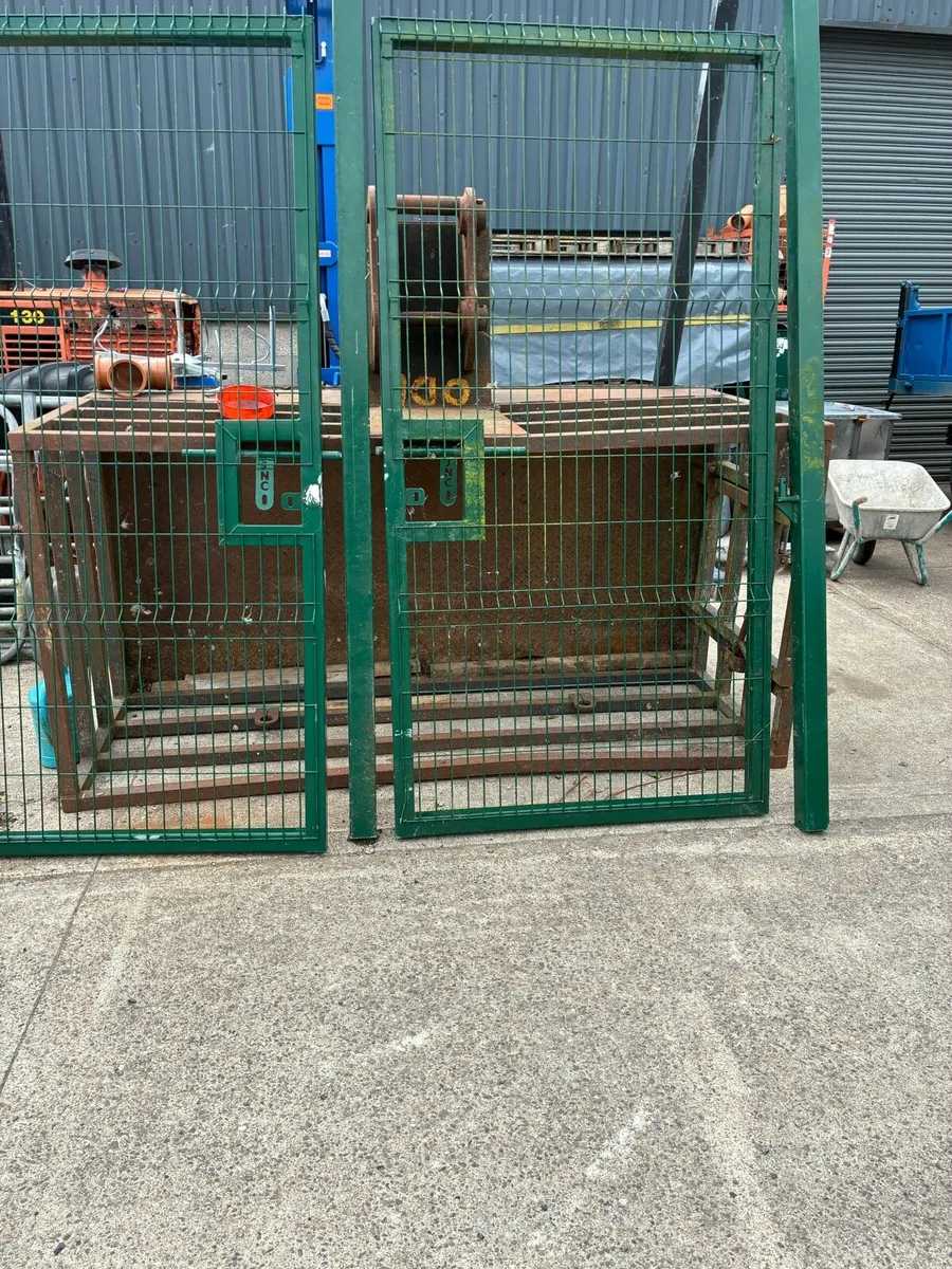 Gates - Image 3