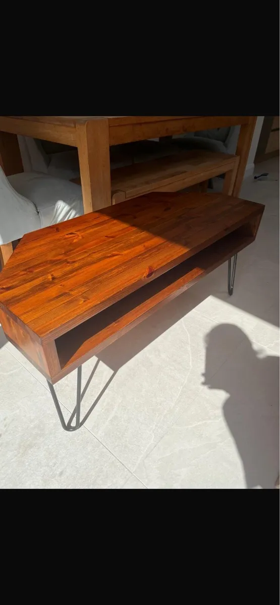 Tv stand - Image 1