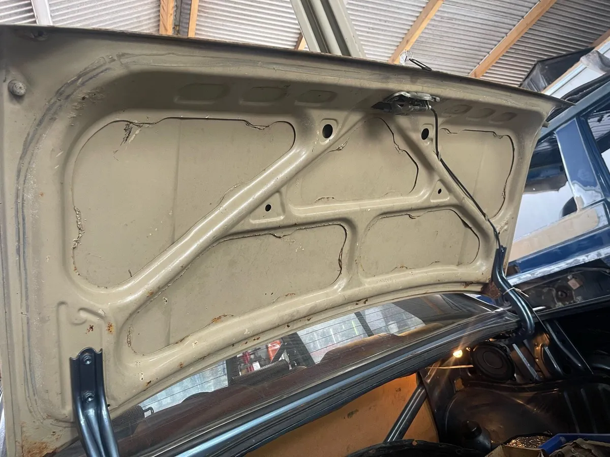 toyota corolla ke70 - Image 3