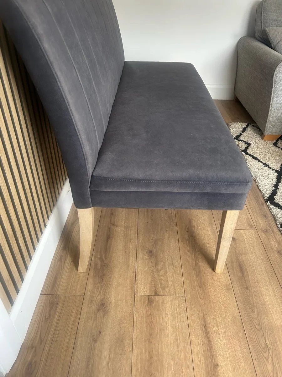 Charcoal bench seat - Image 2