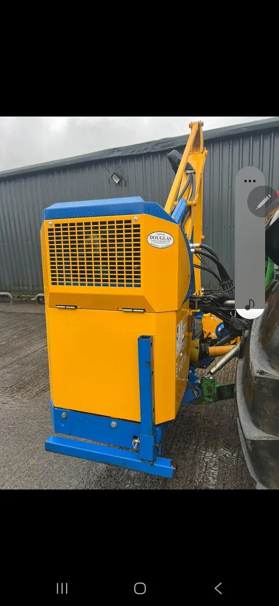 Farmers Hedgecutter Auction - Image 2