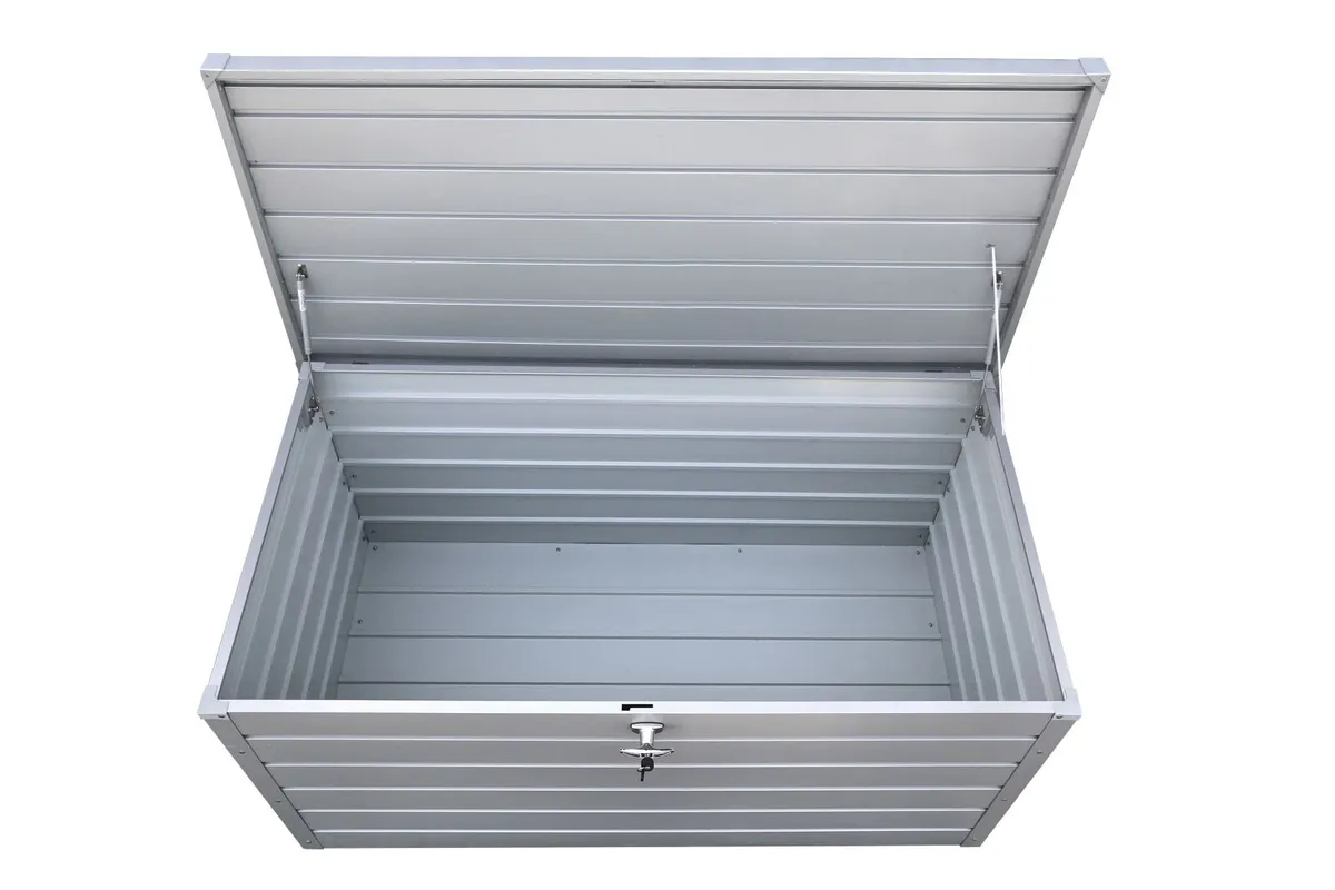 🏡 Palladium 856L Steel Patio Storage Box – Silver - Image 3