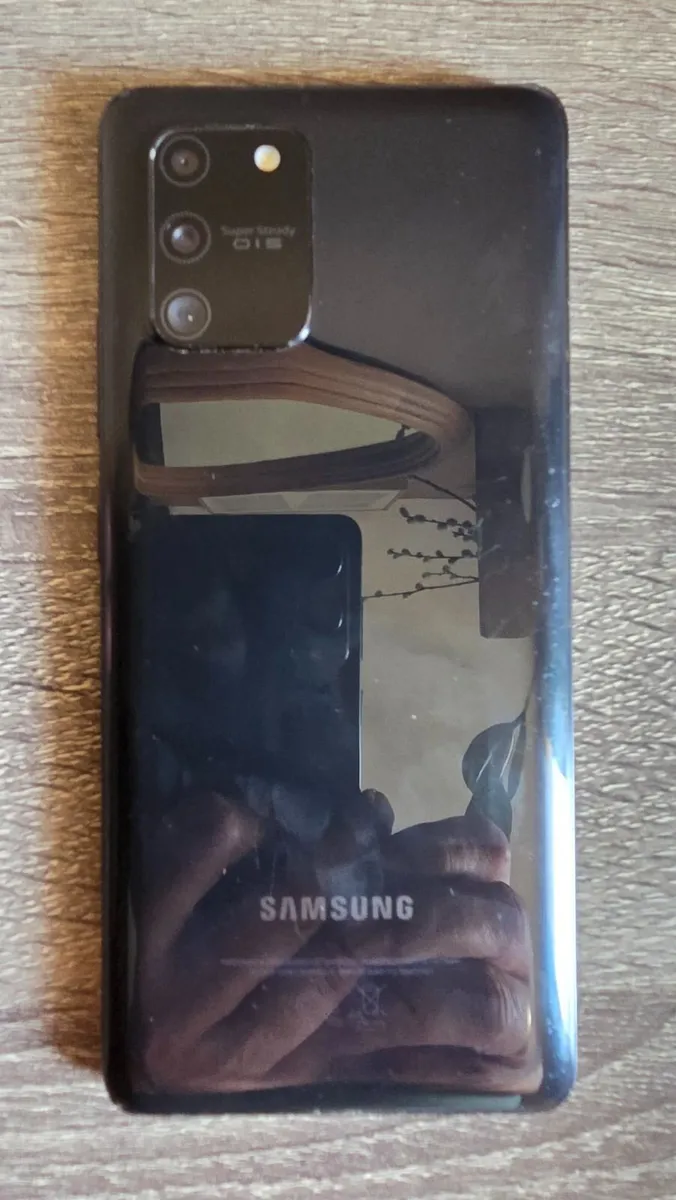 Samsung galaxy s10 Lite - Image 2
