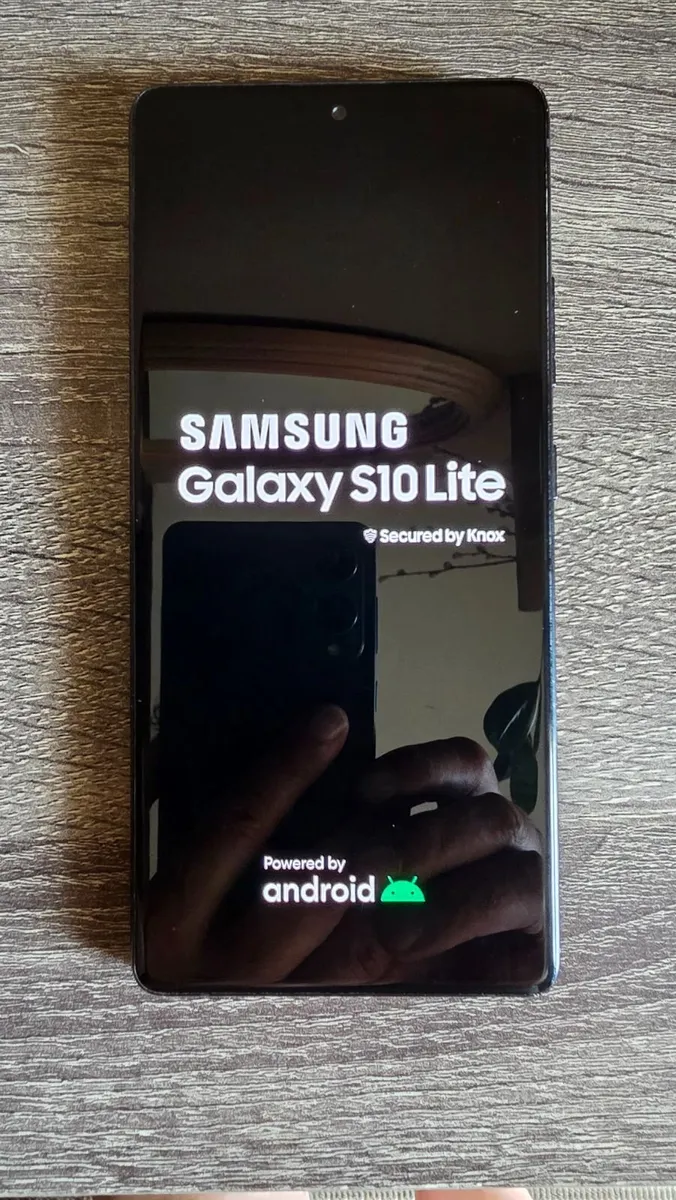 Samsung galaxy s10 Lite - Image 1