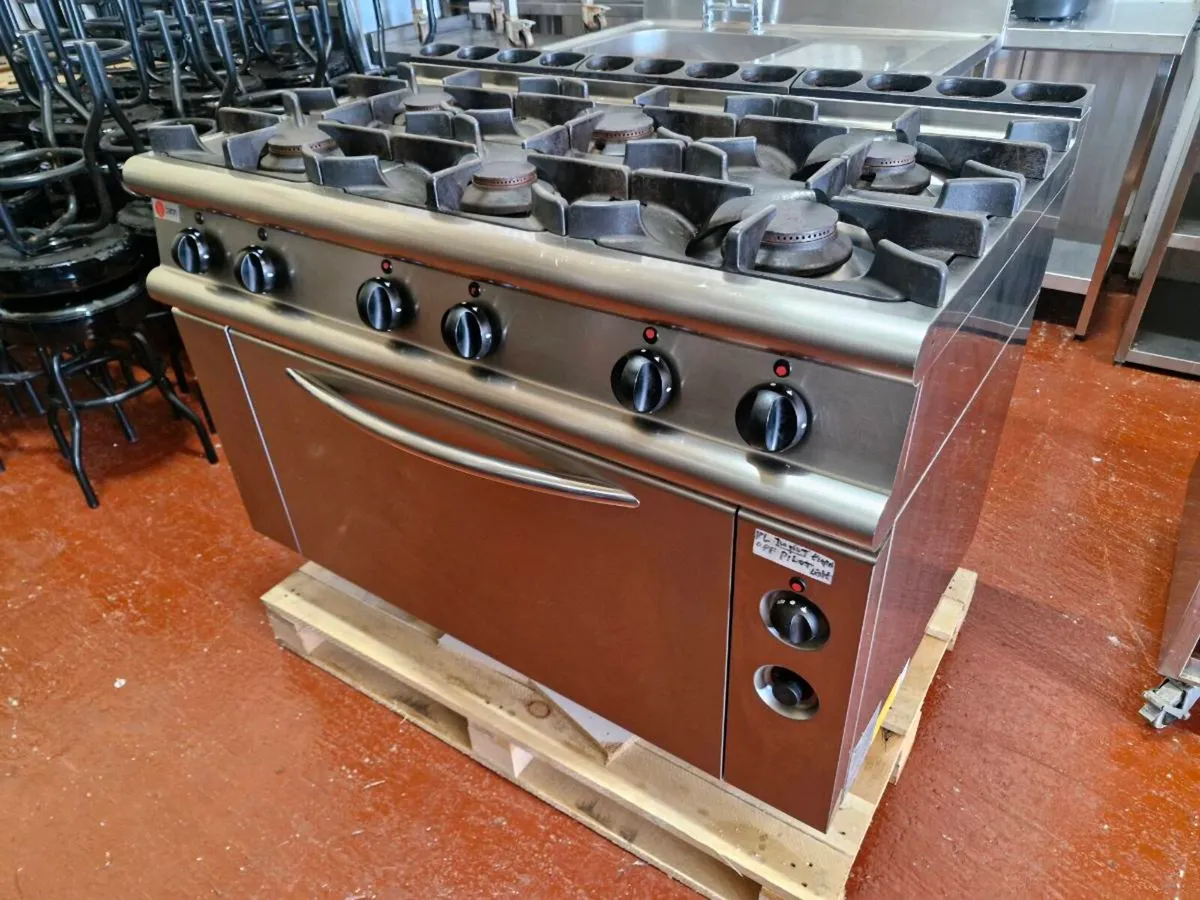 Baron 6 Ring Cooker - natural gas - Image 1