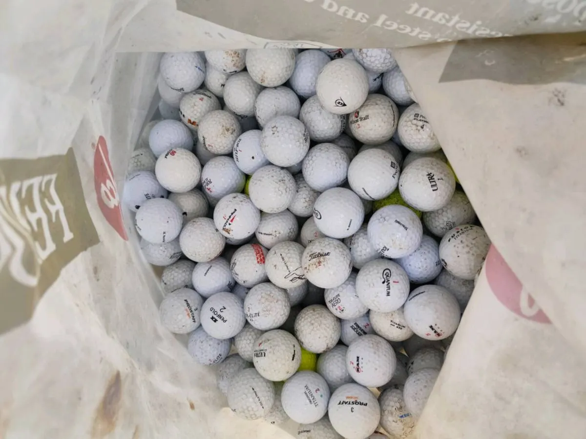 Large selection of Golf Balls - Image 1