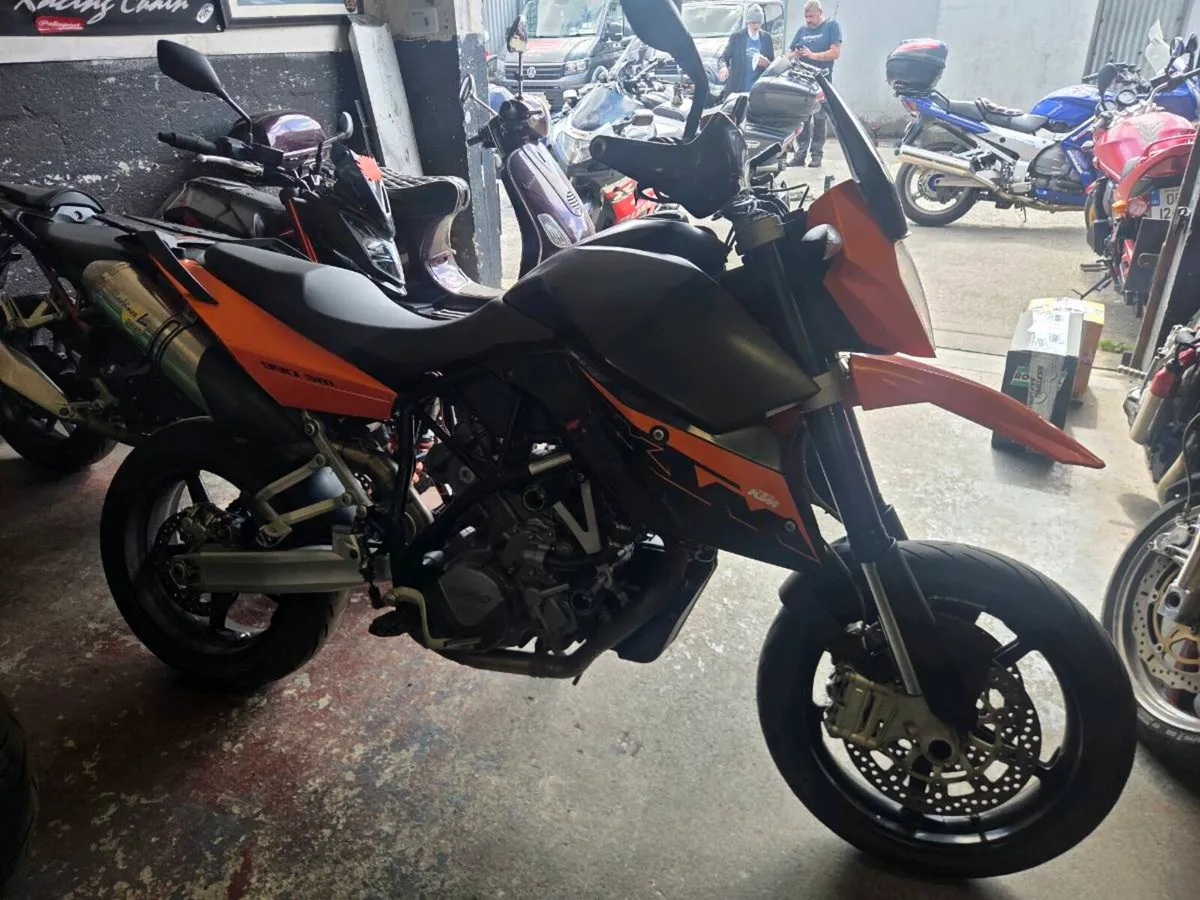 Ktm 990 sm 2009 - Image 3