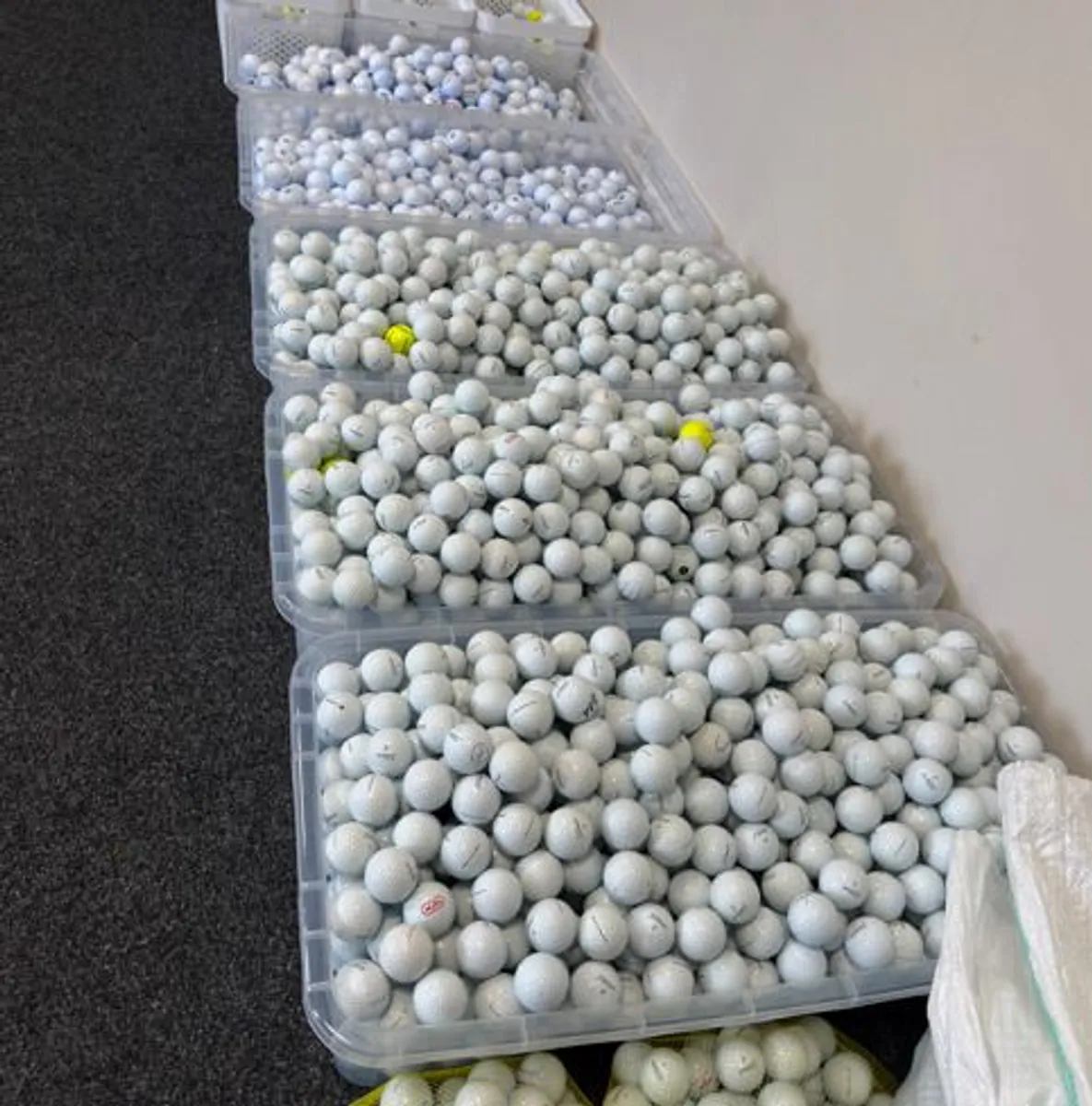 Titleist Pro V1/1X (Mint / Grade A) - Image 2