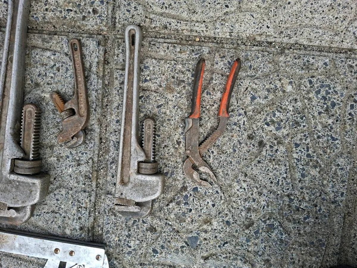 Plumbers tools - Image 4