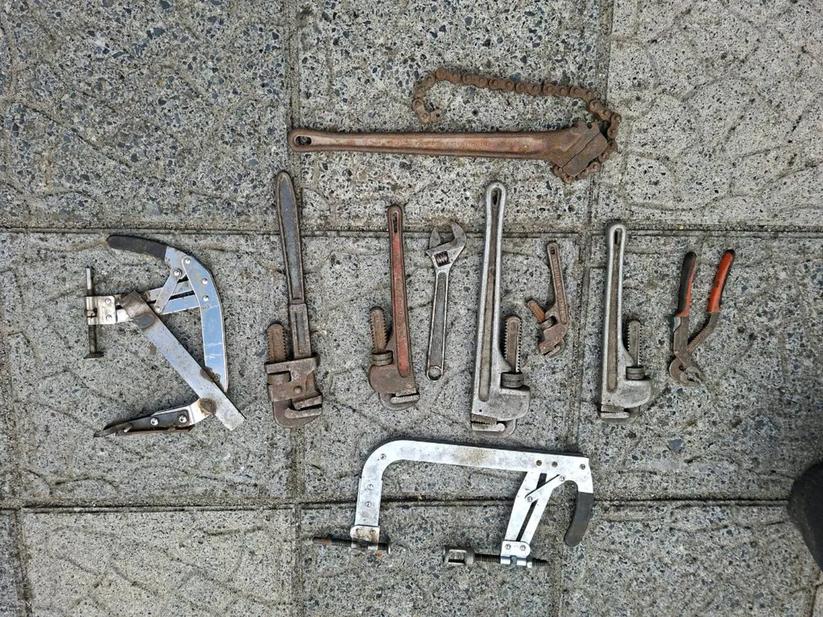 Plumbers tools - Image 1