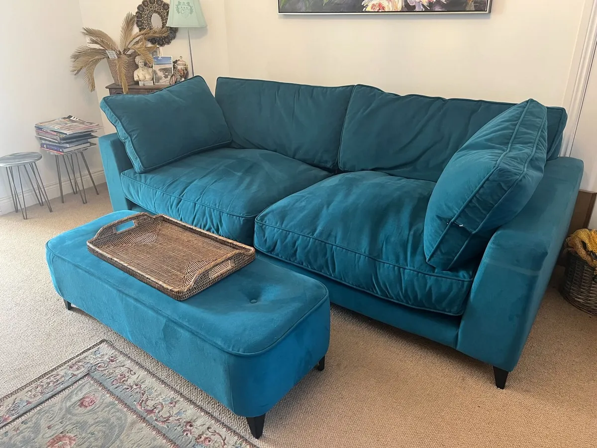 Large Beautiful Sofa - Image 1