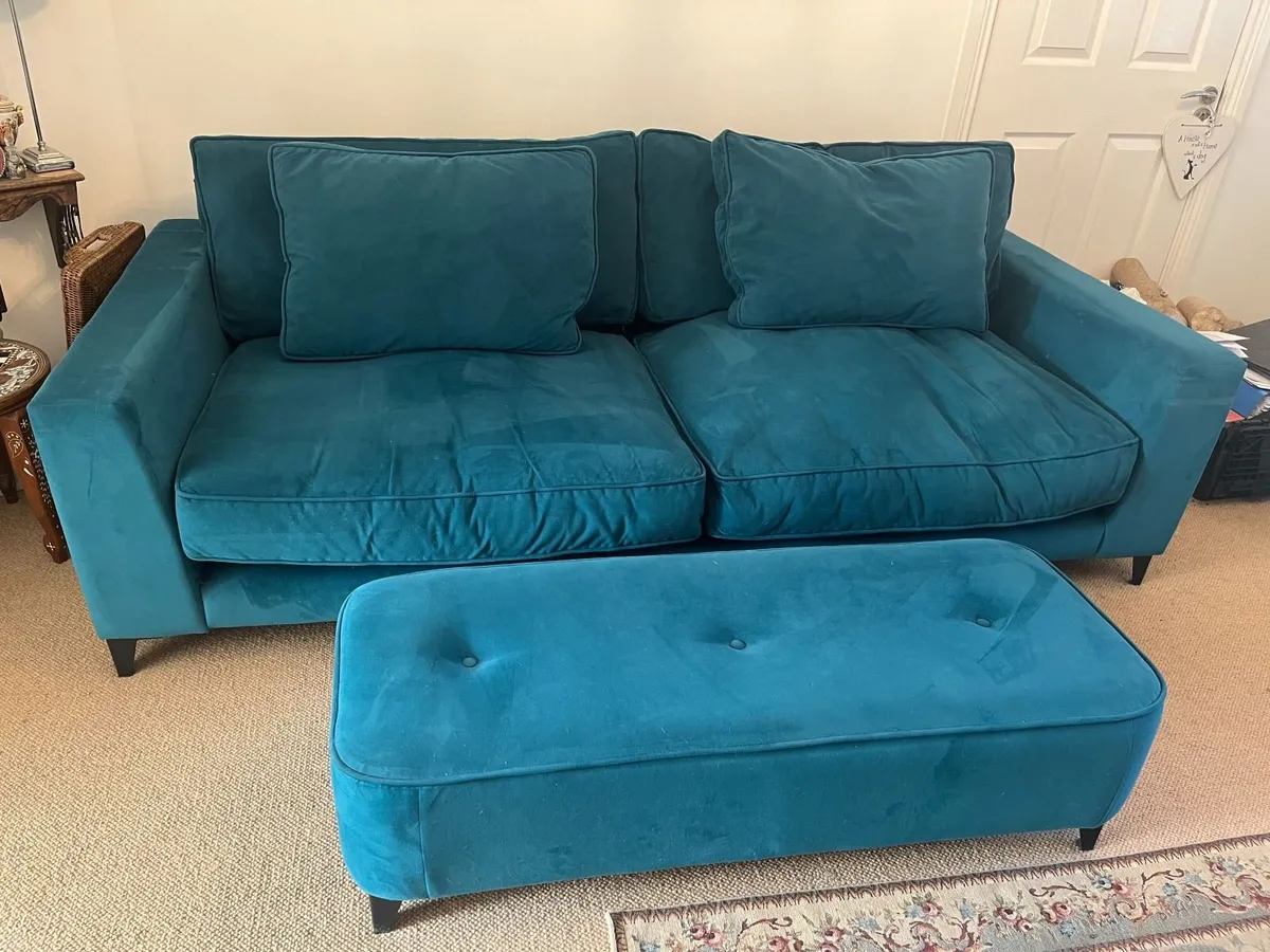 Large Beautiful Sofa - Image 4