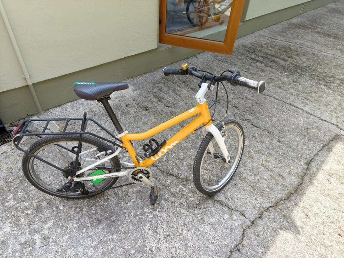 Woom 4 20 inch bike - Image 1