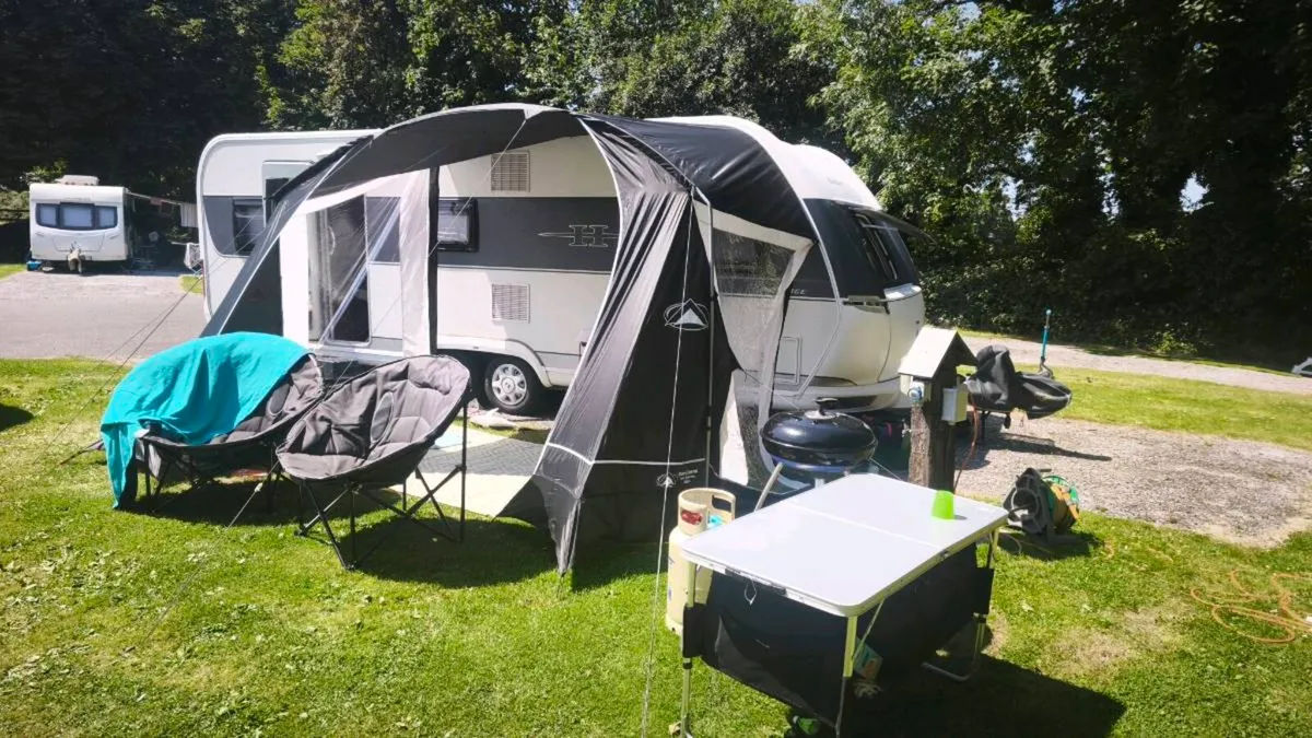 2017 Hobby Prestige 650 - Image 1