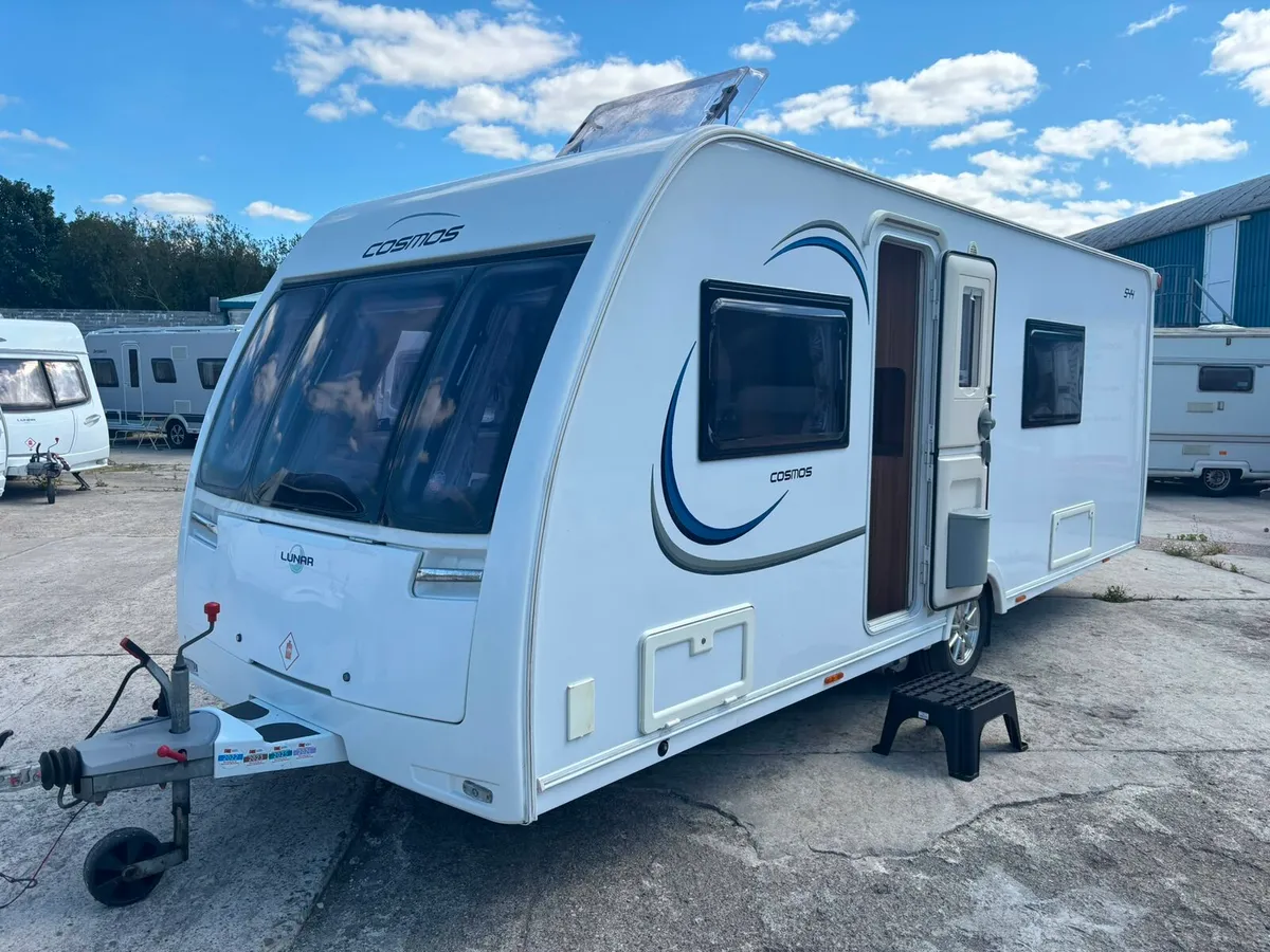2015 lunar cosmo fixed bed caravan - Image 1