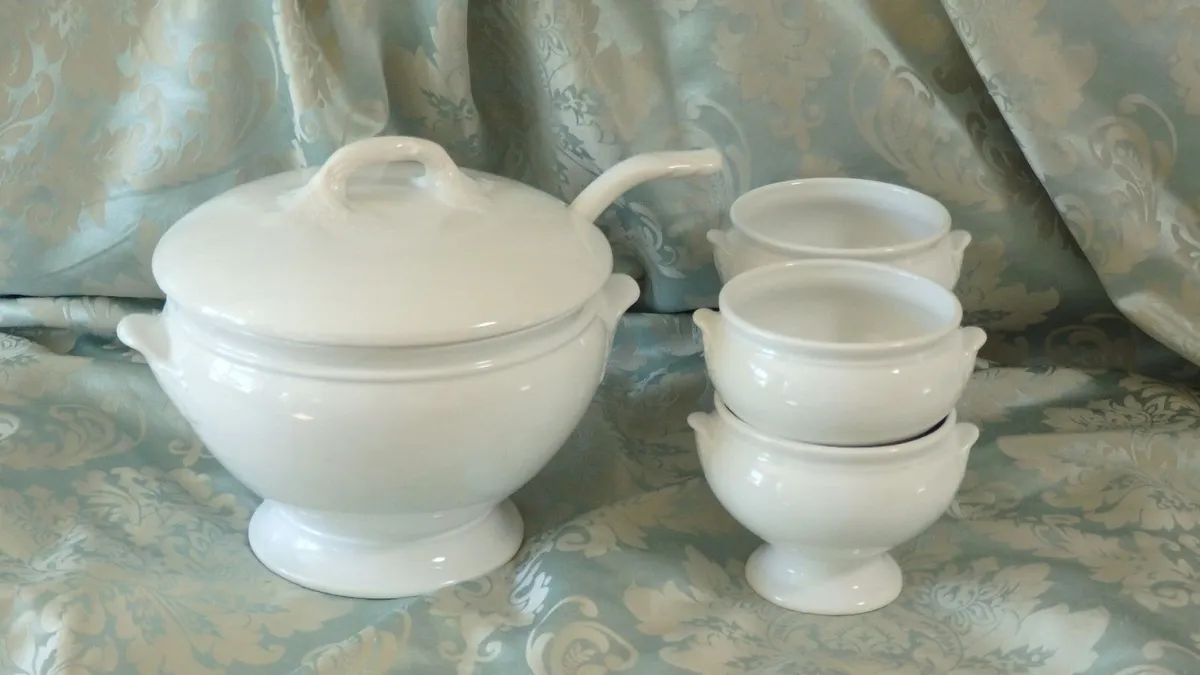 French-Style Soup Tureen & Bowl Set - Image 2