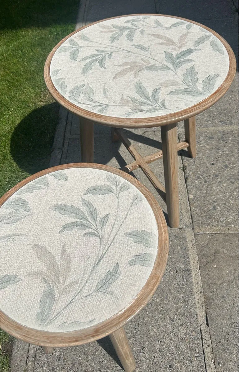 Nest of tables - Image 2