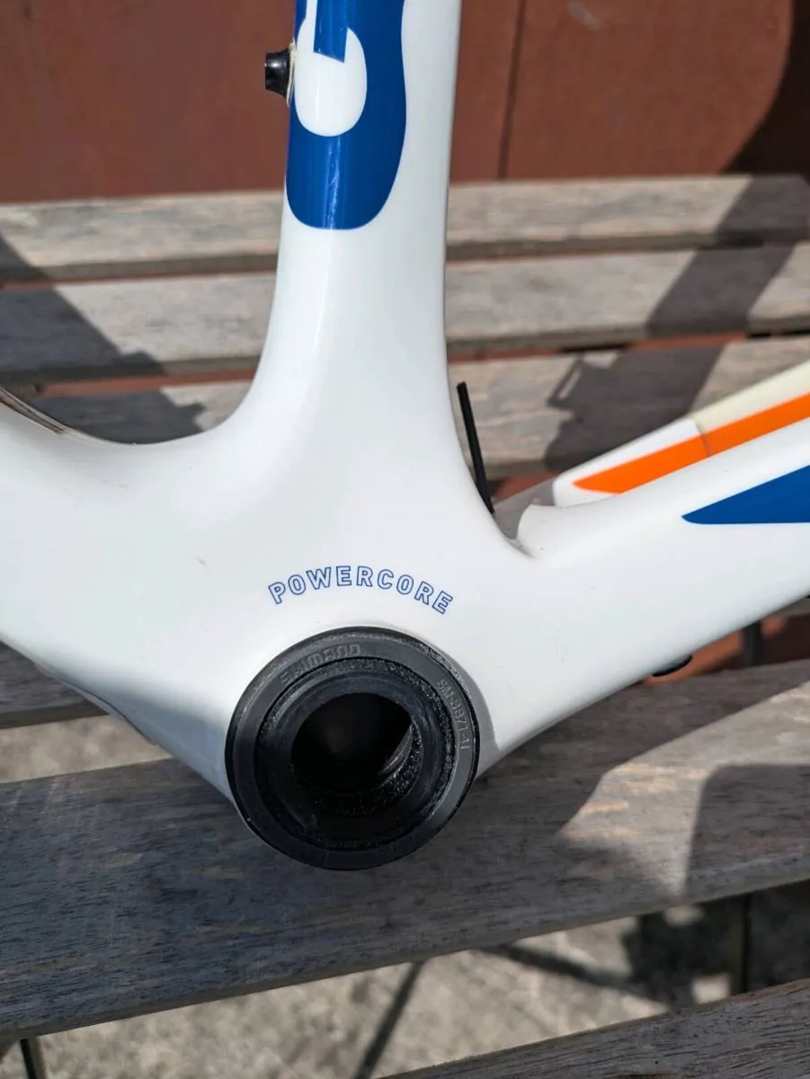 Giant TCR Advanced Rabobank Frame - Image 4