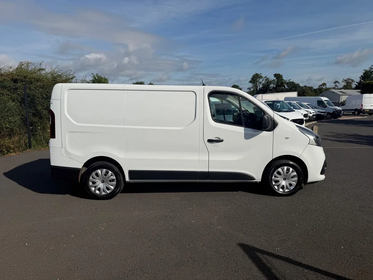Renault Trafic Business+ - N.I.  Registered - Image 4