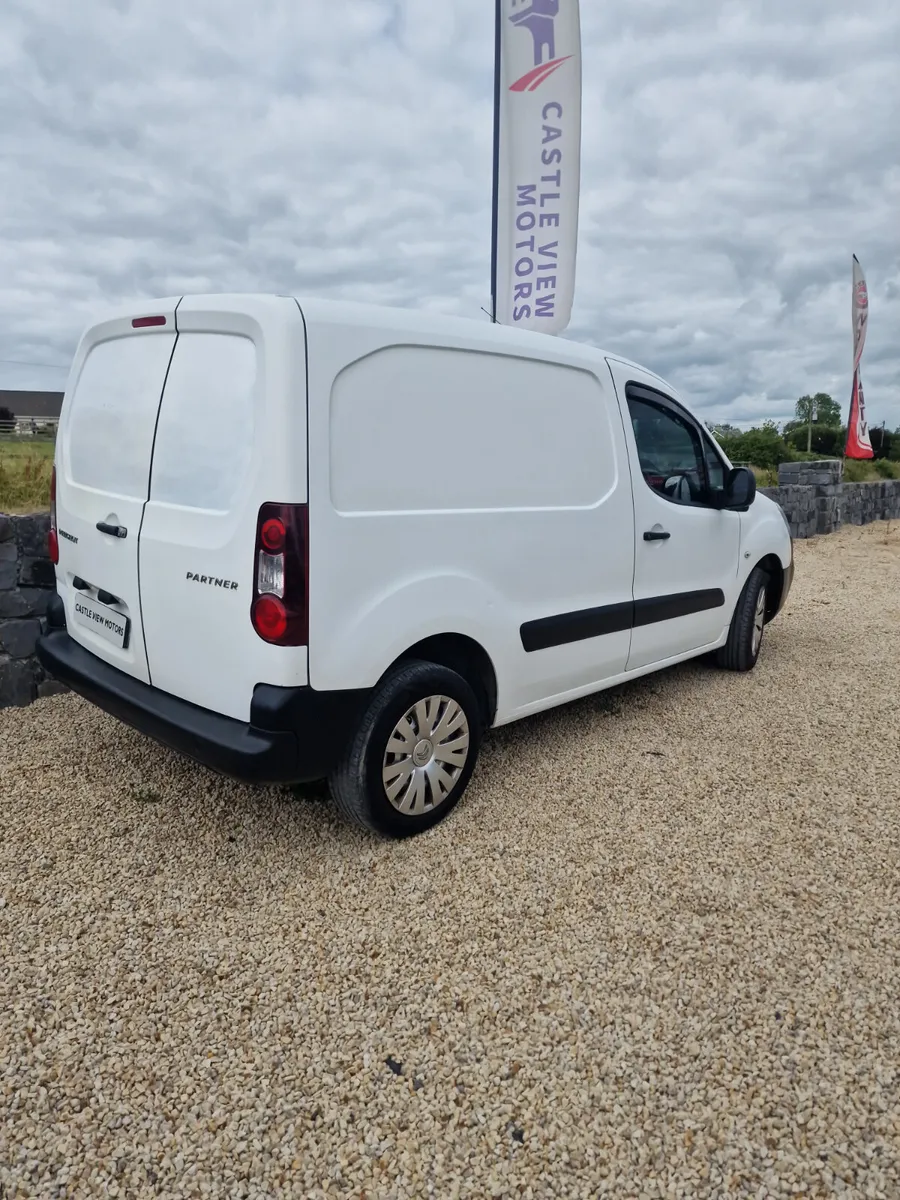 162 Peugeot Partner New Doe - Image 4