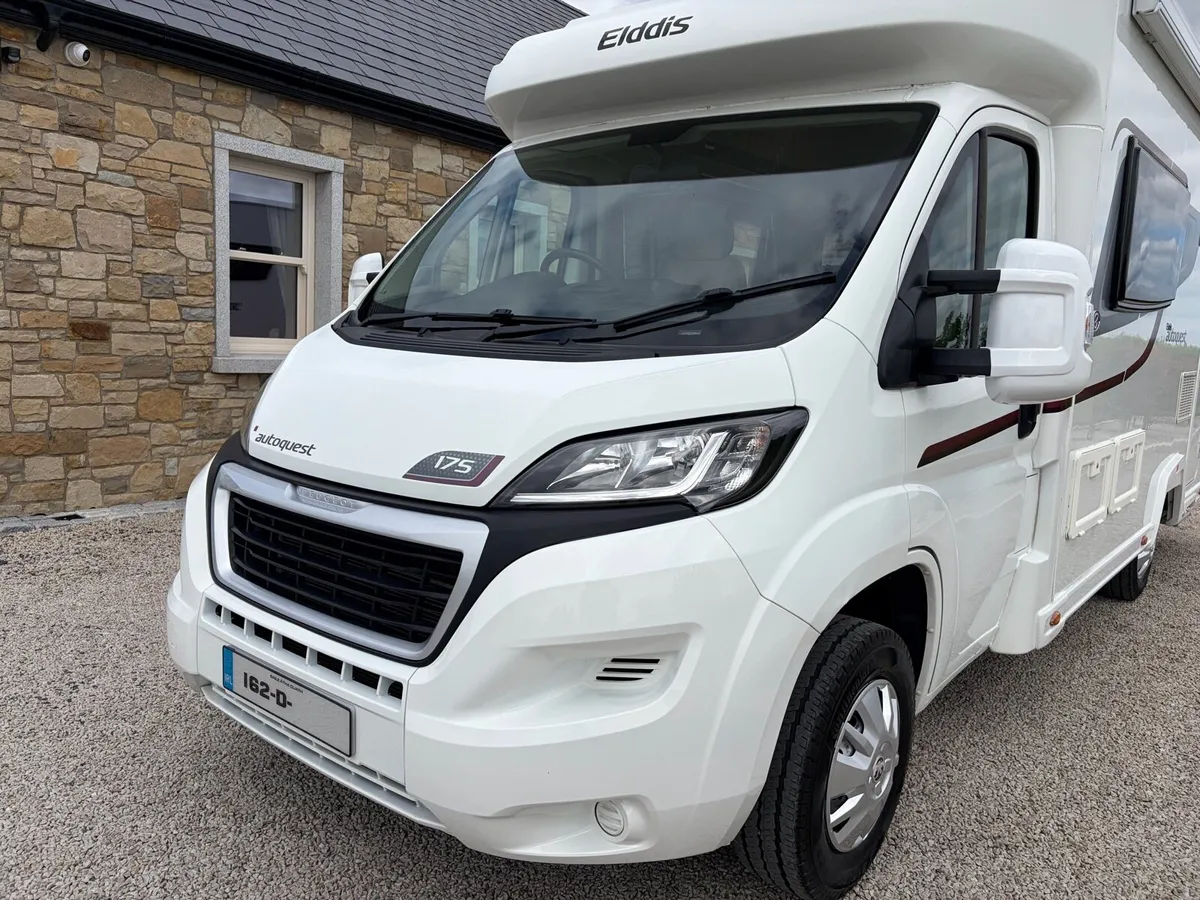 2016 ELDDIS AUTOQUEST 2.2 175 2x BERTH/ LIKE NEW - Image 4