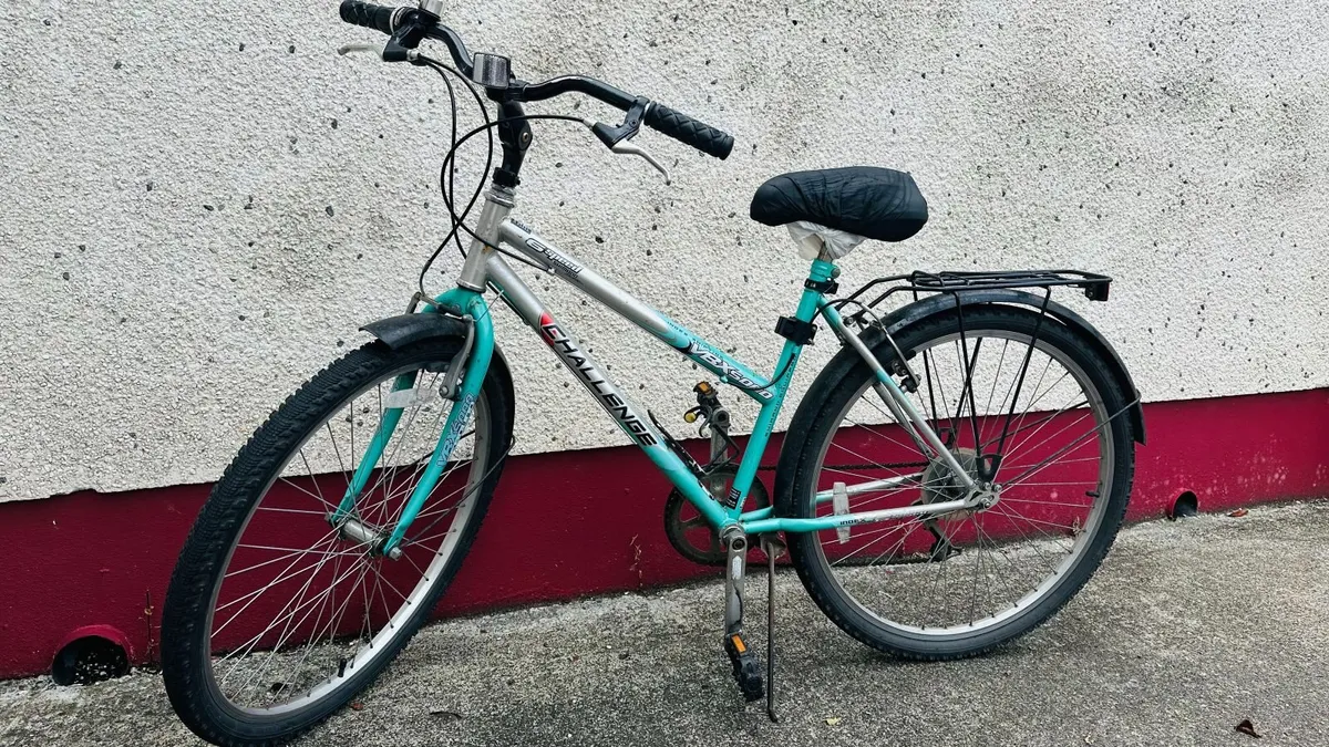 Step-Through City Bike + FREE Cycle Accessories - Image 2