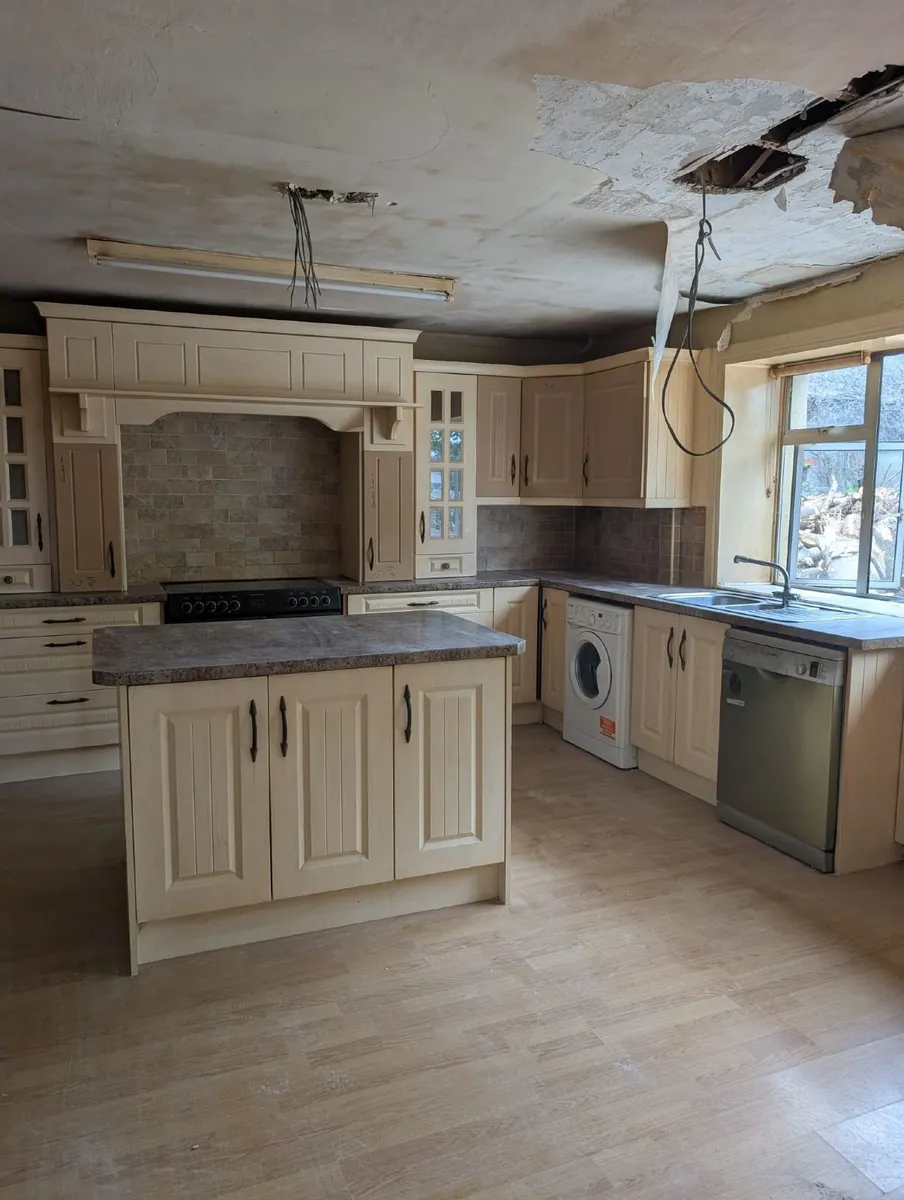 Kitchen - Image 1