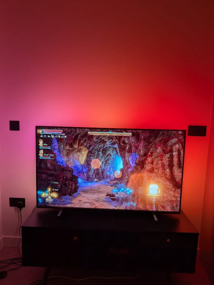 Philips 50PUS7956/12 50 inch 4K Smart TV - Image 2