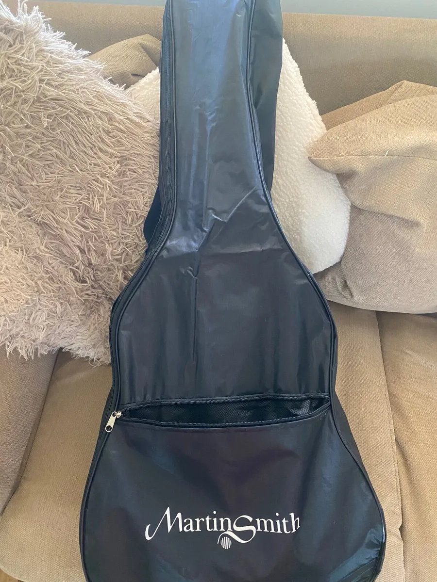 Guitar - Image 3