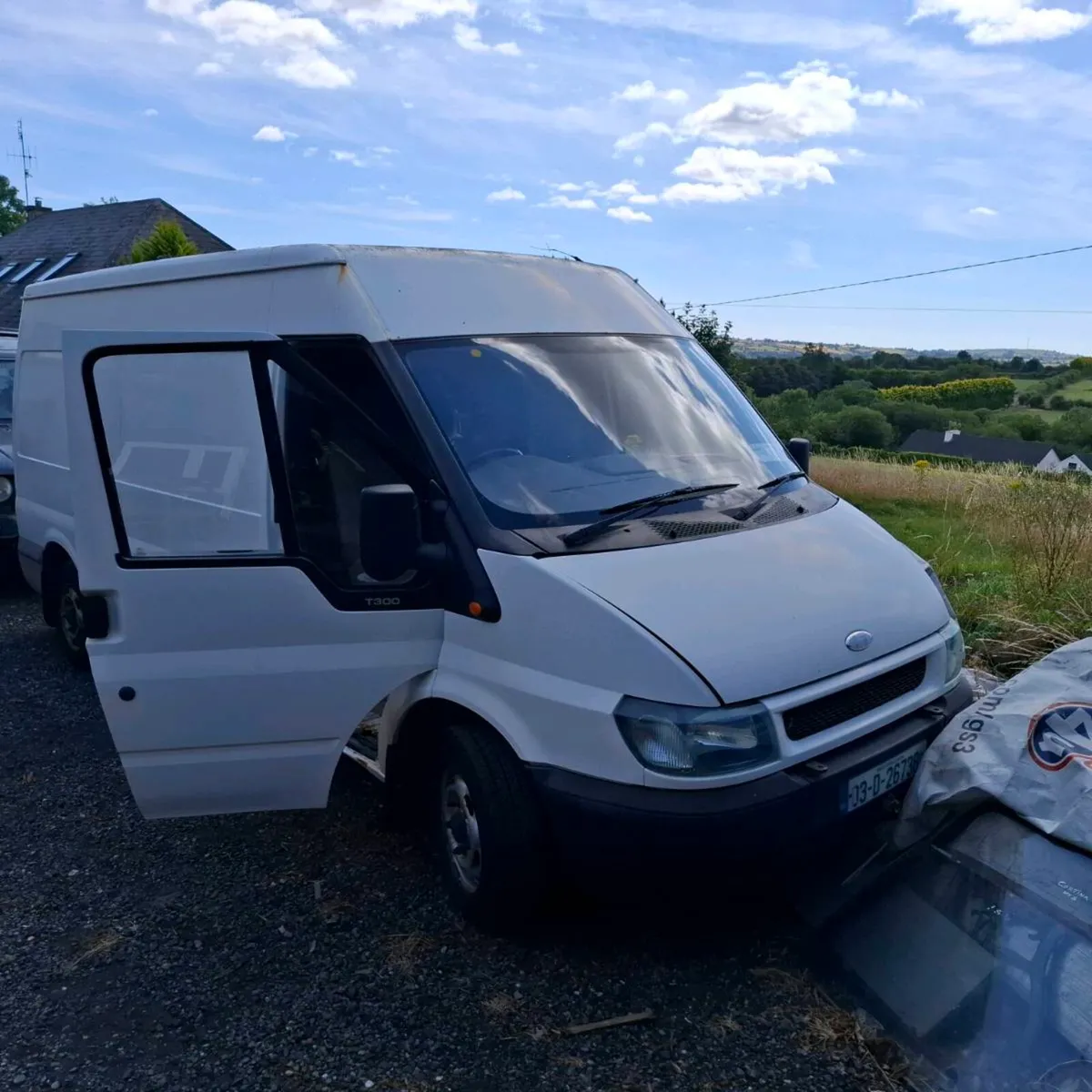 Transit van - Image 1