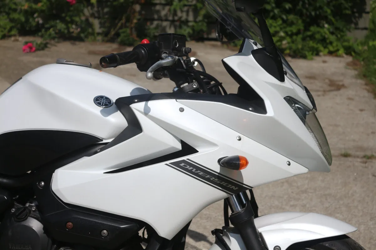 2011 Yamaha XJ600 Diversion - Image 2