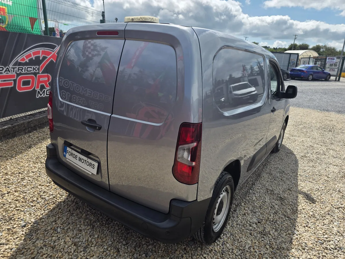 Vauxhall Combo 2020 - Image 4