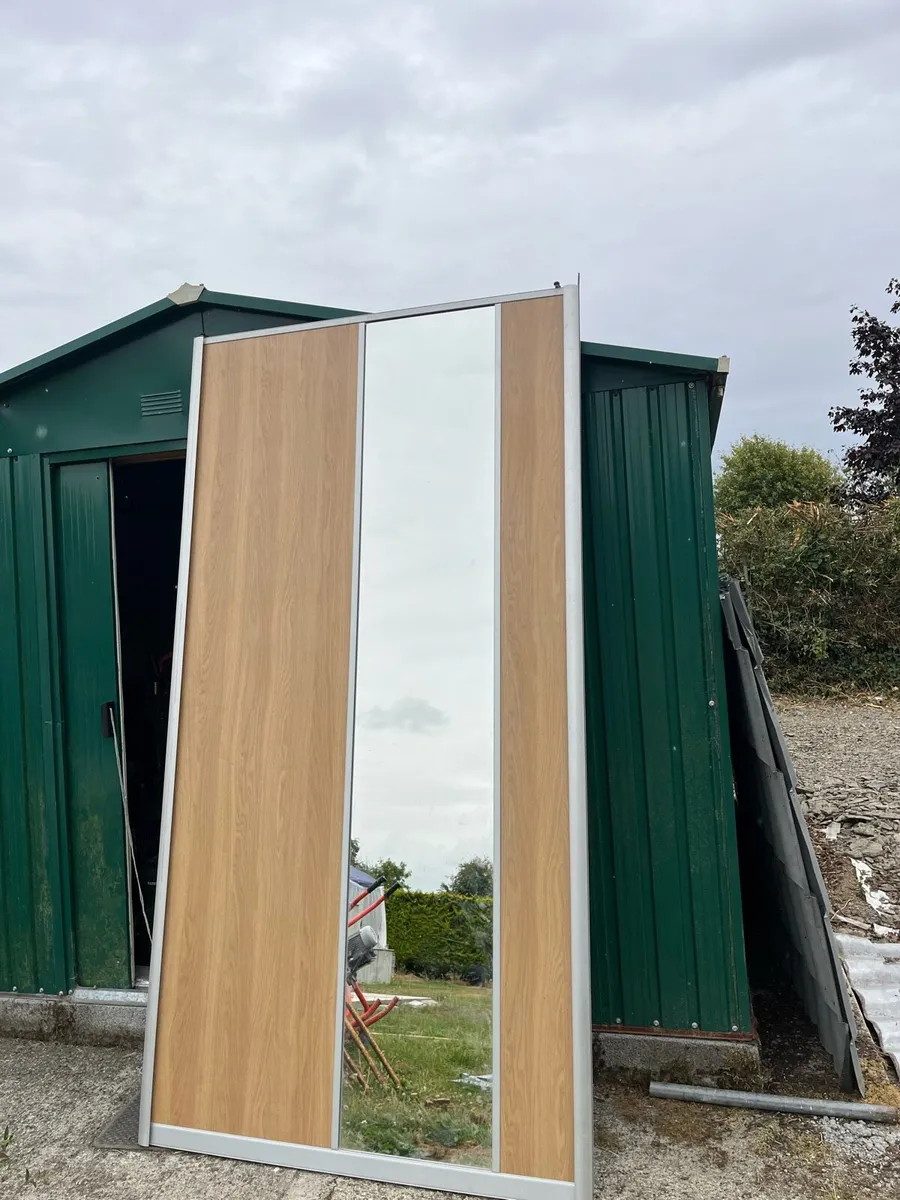 Wardrobe - Image 2