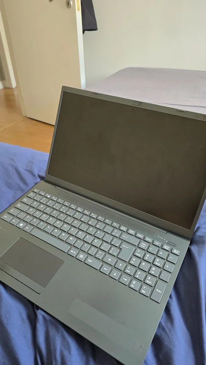 VAIO FE15 – i5-10210U / 8GB RAM / 512GB SSD – For - Image 1