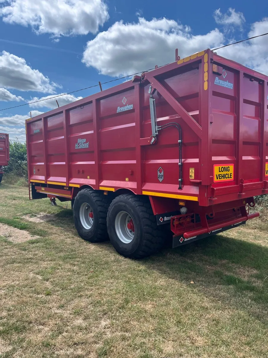 Broughan 22ft grain trailer - Image 2
