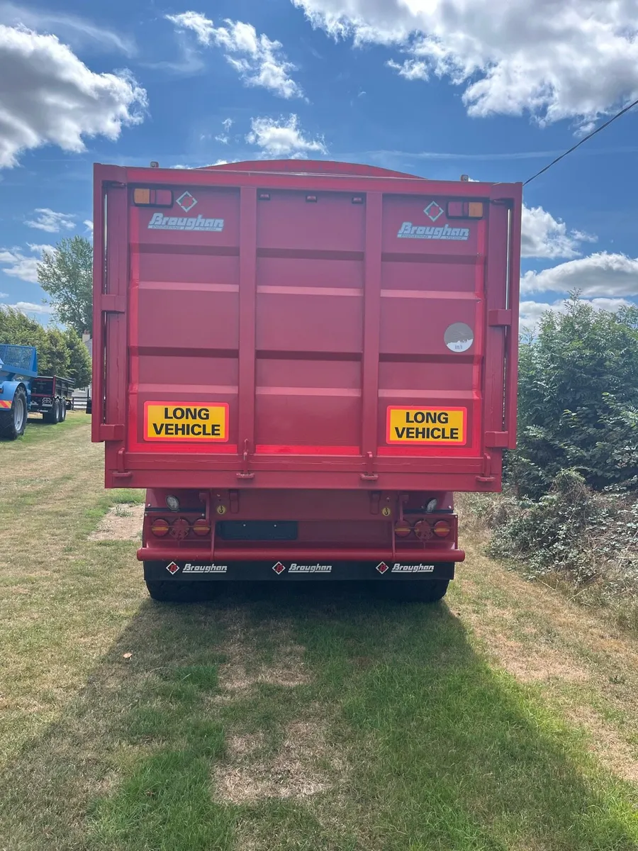 Broughan 22ft grain trailer - Image 3