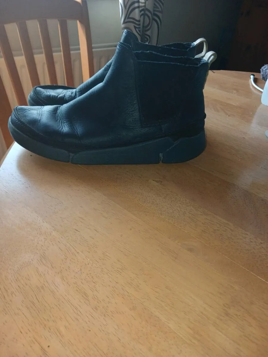 Boots - Image 2
